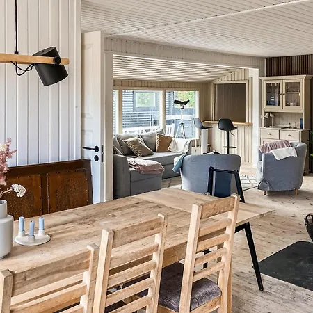 Nyaraló Pet Friendly In With Wifi Hals